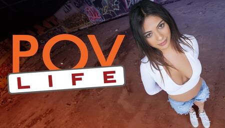 When Ike Stumbles Upon Hot Cutiepie Reyna Alone On His Property, He Questions Her