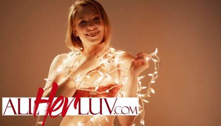 Dazzling Giselle Palmer and Whitney Wright at romantic action