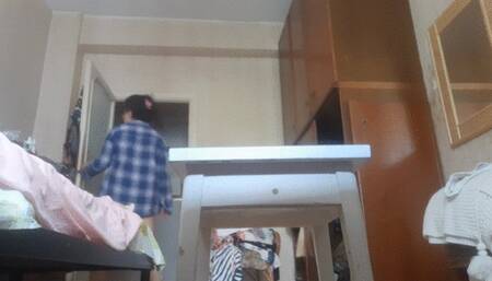 SPYING STEPMOMMY'S PANTY