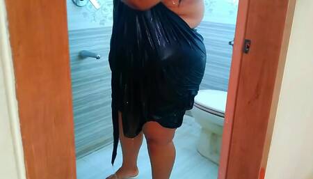Very Hot in Summer. Stepmom Wants to Take Shower at Night. Stepson Also Join