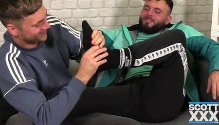 Sweaty Spck Worship For Pizza Guy