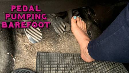 pedal pumping barefoot with my fantastic ypsilon lancia