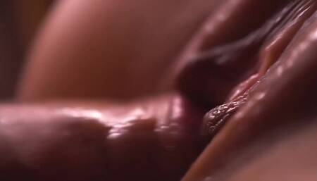 The Beauty of Sex Is in the Details. Frictions on the Macro Lens