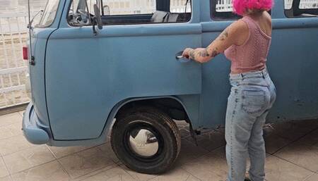 Playing with exhaust fumes (Custom)