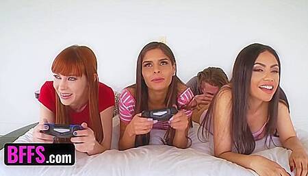 Gamer Girls Take Turns Sucking On Step Bros Dick With Alexa Nova And Katya Rodriguez