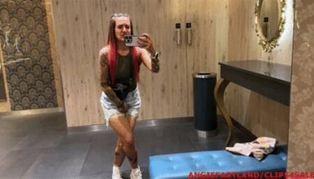 Fountains in a store wmv