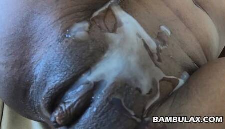 Hottie's shaved sex by Bambulax