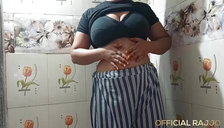 Single finger my pussy enjoying