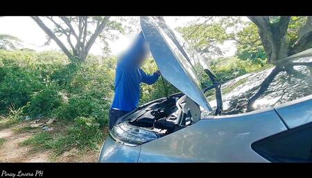 Lucky Stranger Asian Amateur Threesome Inside the Car on the Road,car Fuck