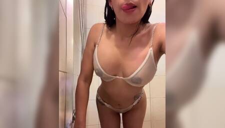 My Bikini Turned Completely Wet in the Shower