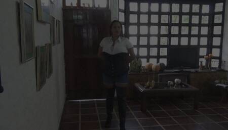 Sublime Goddess Barbara teaches her slave obedience