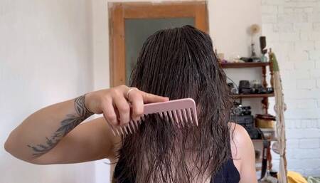 beautiful wet hairs avi