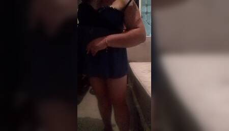 Mature stepmother trying on lingerie and sends the video to her stepson