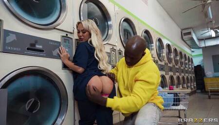 Graceful Luna Luxe's blonde action