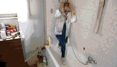 Very hot day! AVI (1920x1080) FHD