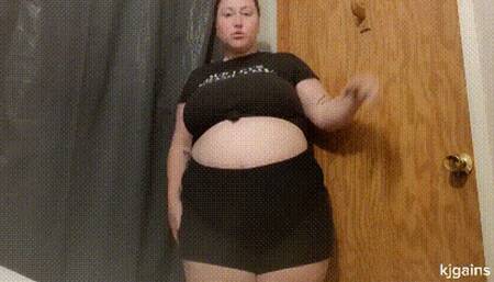 Undressing Before Shower with Eye Contact (MP4 HD)