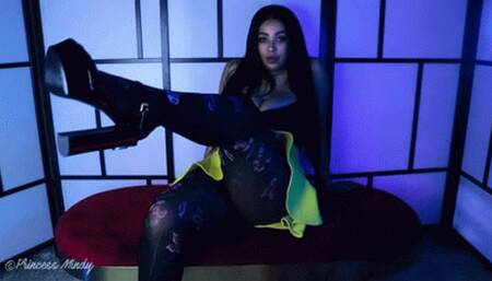 STEP MOMMY DRAINS THE FAMILY