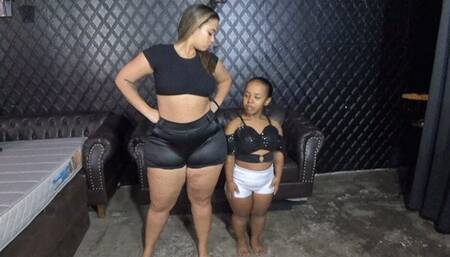 DWARF girl carry a big butt queen By Rosalia and ananzinha cam by Dani full hd