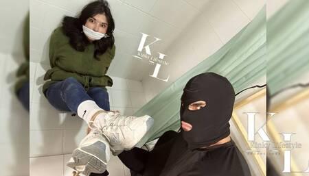 Undercover Investigator Simona Caught in a Bathroom (New Balance Sneakers, White Nike Crew Socks, Tight Jeans, Parka, OTMgag, Escape)