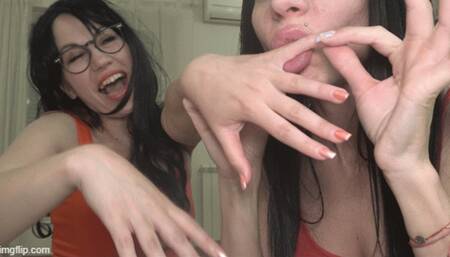 Don't stop, I want to feel your fingers