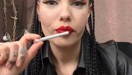 Encouraging you 2 smoke