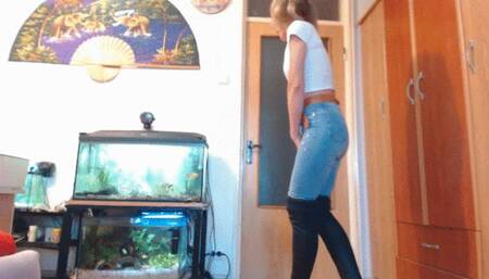 pee in my jeans then pour food on me in the shower