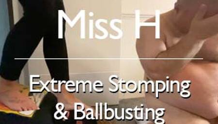 Extreme Stomping & Ballbusting (Close up)