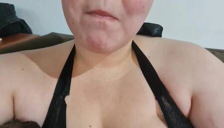 BBW Girl Eating Icecream
