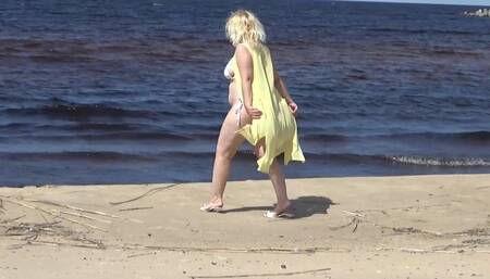 Mommy on Beach 3