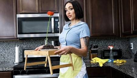 Big ass action with mystery Blaire Johnson from Mom Drips
