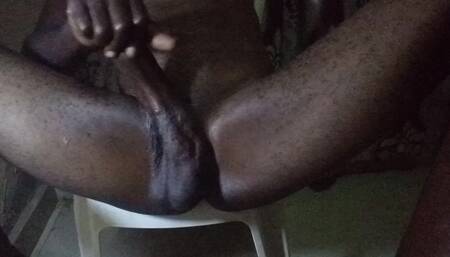 Londiq Display His Long Dick, Mastabate and Cum