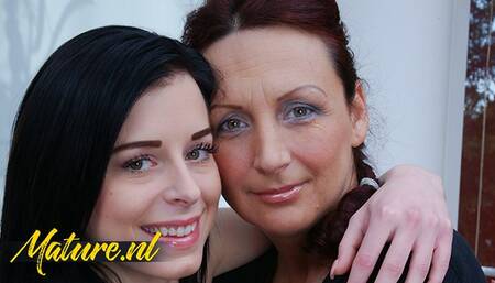 Busty Step Mom Lets Step Daughter Play With Her Pussy