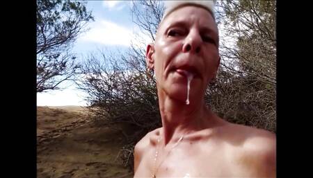 Corabitch Collects a Lot of Sperm in Maspalomas