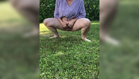 Pissing Mature Wife Simone
