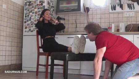 Mistress Natasa's dirty sneakers Version B wmv