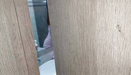 Stepmom Takes a Bath While I Record Her with My Cell Phone- I Go Into the Bathroom with My Hot Stepmom