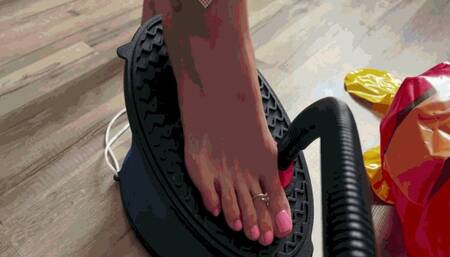 Airy Magic: Jeanette and the Foot PumpMP4