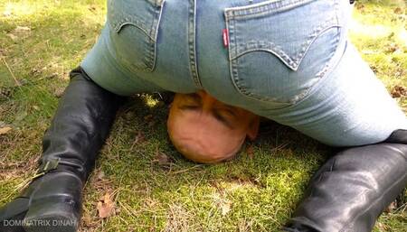 Face Sitting in Blue Jeans