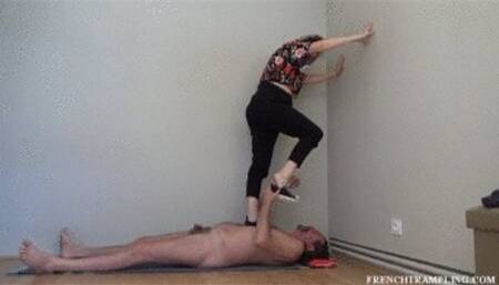 2299 Barefeet cock tramplinh withy Lysa