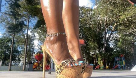 Balbina Big Legs Show in super Sexy High Heel Leopard sandals