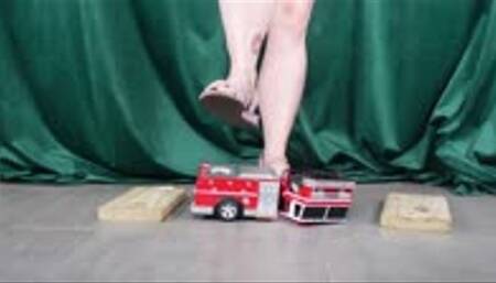 Toy Car Ambulance Crushed by Feet in Purple Sandals and Strong Calves MP4 720