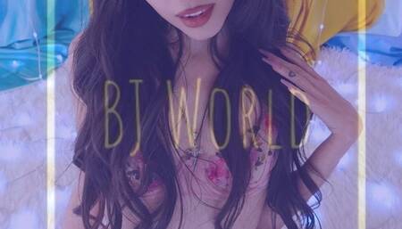 Tiny Latina Ronnie Violet Sucks a Thick Cock