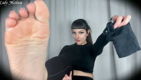 Zokniszagoló lúzer | magyar