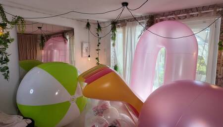 Looner - 107 - Big Inflatables!