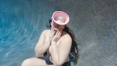 Raven Lynette Nude Underwater Breath Hold with Oval Madk, Goggles, Noseclip, and Weight Belt