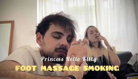 Princess Hello Kitty - Massage my teet you loser