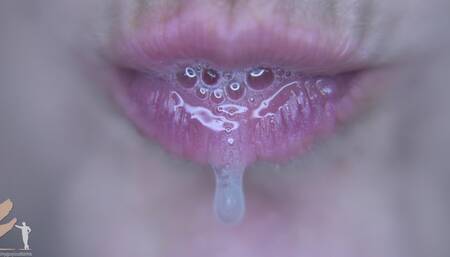 Constance Mouth Tour - 4K