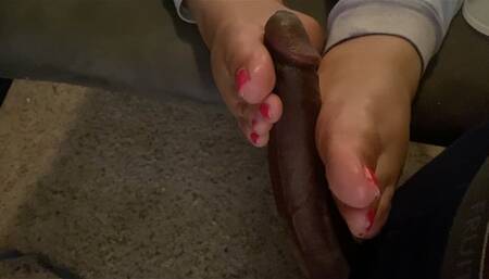 Amazing Footjob Red toes