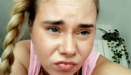 Your friend's stepsister is weird mp4 FULL HD