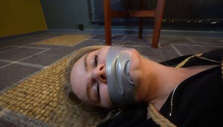 Summer - Don't Wriggle To Much MP4